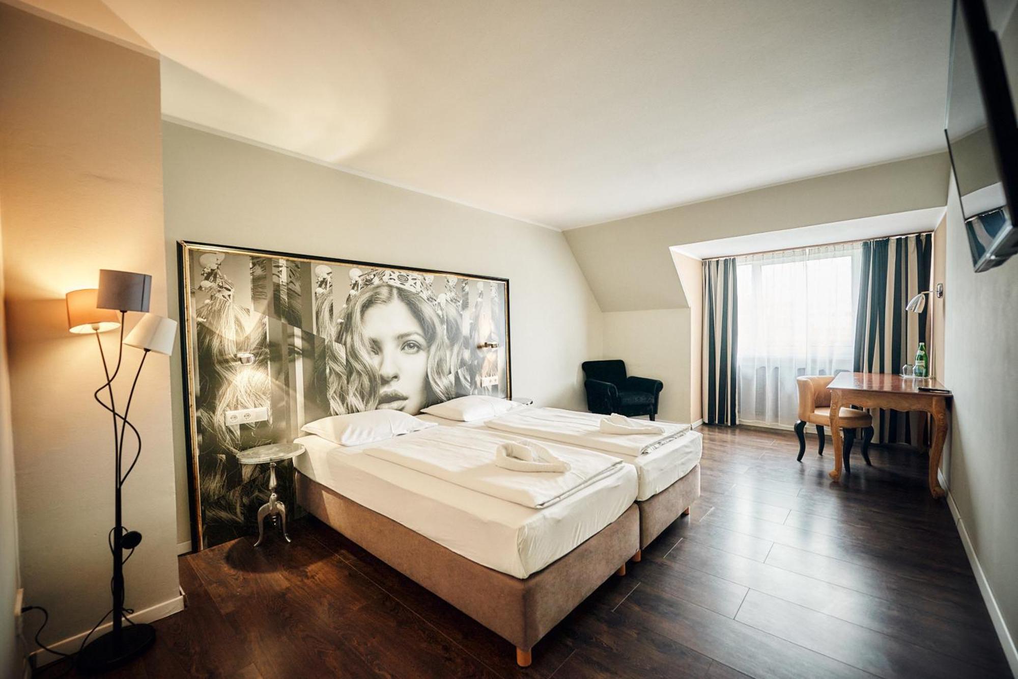 Hotel Calmo Vienna Esterno foto