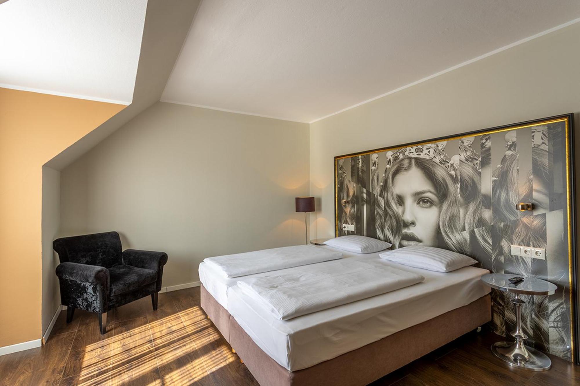 Hotel Calmo Vienna Esterno foto